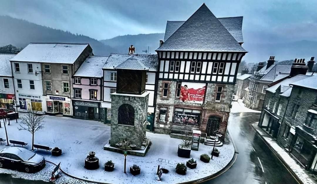 Hand Apartment, Llanrwst, Conwy, Snowdonia Экстерьер фото